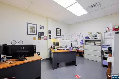 110 Grove Street, East Orange, NJ 07018 - Photo 27