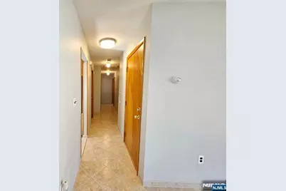 27 Whitaker Avenue 2 #2, Woodland Park, NJ 07424 - Photo 17