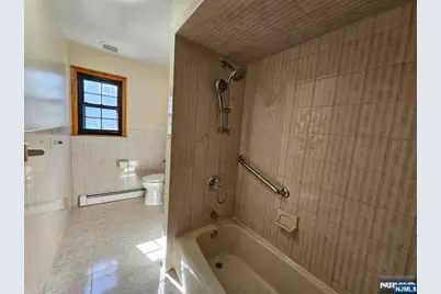 27 Whitaker Avenue 2 #2, Woodland Park, NJ 07424 - Photo 13