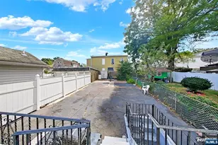 160 Tappan St, Kearny, NJ 07032 - Photo 11