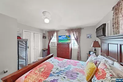 160 Tappan Street, Kearny, NJ 07032 - Photo 25