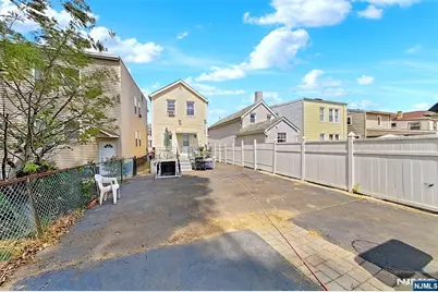 160 Tappan Street, Kearny, NJ 07032 - Photo 7