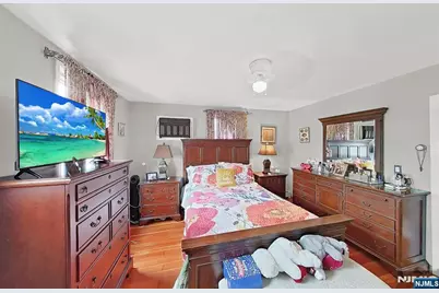 160 Tappan Street, Kearny, NJ 07032 - Photo 27