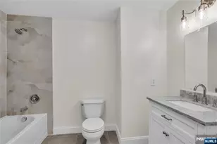 30 Austin Street 202, Newark, NJ 07114 - Photo 15