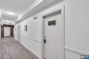 30 Austin Street 202, Newark, NJ 07114 - Photo 17