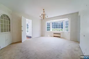 427 Grandview Ave, Wyckoff Township, NJ 07481 - Photo 15