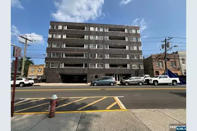 364 Palisade Avenue 5B #5B, Cliffside Park, NJ 07010 - Photo 1