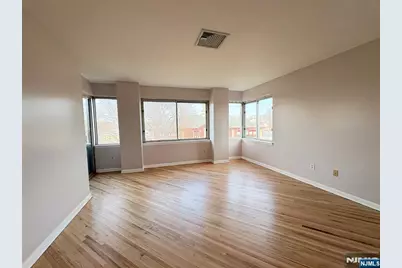 364 Palisade Avenue 5B #5B, Cliffside Park, NJ 07010 - Photo 23