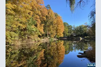 1055 High Mountain Road, Franklin Lakes, NJ 07417 - Photo 29