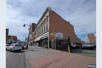 203-207 Market Street 2nd &amp; 3rd #2nd &amp; 3rd, Paterson, NJ 07505 - Photo 1