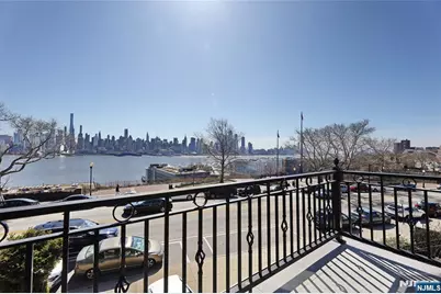 1021 Jfk Blvd E, Weehawken, NJ 07086 - Photo 9