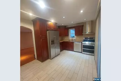 364 Billington Road, Teaneck Township, NJ 07666 - Photo 3