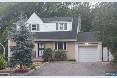 364 Billington Road, Teaneck Township, NJ 07666 - Photo 17