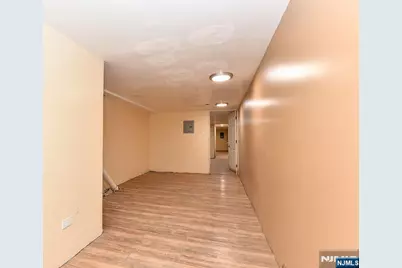 6204 Bergenline, West New York, NJ 07093 - Photo 25