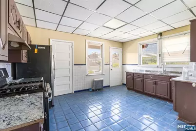 24 Swaine Place 22 #22, West Orange Township, NJ 07052 - Photo 41