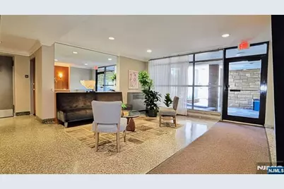 208 Anderson Street S5D #S5D, Hackensack, NJ 07601 - Photo 3