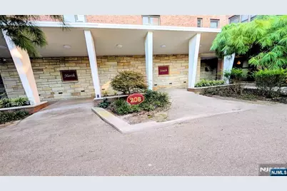 208 Anderson Street S5D #S5D, Hackensack, NJ 07601 - Photo 19