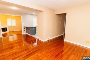 284 Continental Ave, River Edge, NJ 07661 - Photo 5