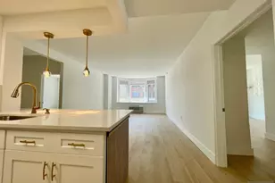 2101 City Pl 2101, Edgewater, NJ 07020 - Photo 3