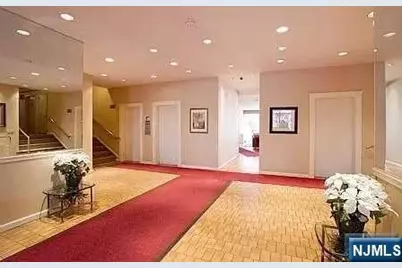 285 Aycrigg Avenue 22D #22D, Passaic, NJ 07055 - Photo 3