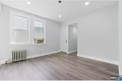 114 Littleton Avenue, Newark, NJ 07103 - Photo 7