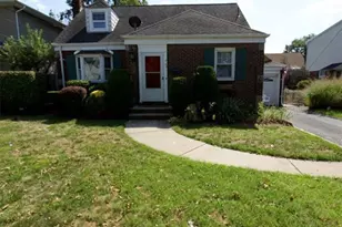 7-22 Berdan Ave, Fair Lawn, NJ 07410 - Photo 1