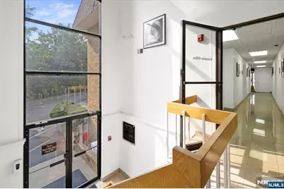 24 Wyckoff Avenue, Waldwick, NJ 07463 - Photo 11