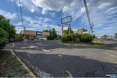 343 State Rt 17, Hasbrouck Heights, NJ 07604 - Photo 3