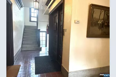 275 Engle Street J4 #J4, Englewood, NJ 07631 - Photo 5