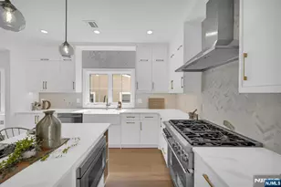 94 Cedar St, Livingston, NJ 07039 - Photo 11