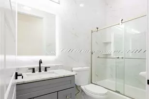 8 Jefferson Ave A, Jersey City, NJ 07306 - Photo 19