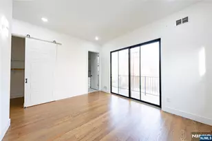 8 Jefferson Ave A, Jersey City, NJ 07306 - Photo 13