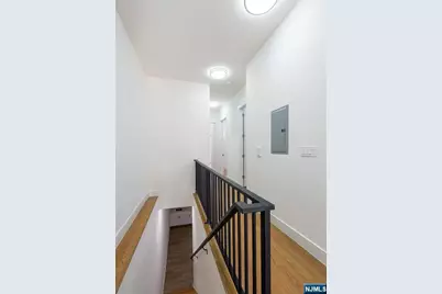 8 Jefferson Avenue A #A, Jersey City, NJ 07306 - Photo 7