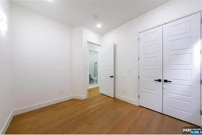 8 Jefferson Avenue A #A, Jersey City, NJ 07306 - Photo 9