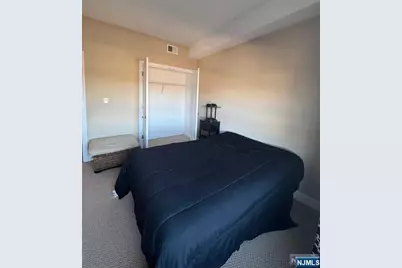 447 Fairview Avenue 304 #304, Fairview, NJ 07022 - Photo 9