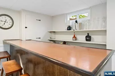 364 Rutland Avenue, Teaneck Township, NJ 07666 - Photo 27