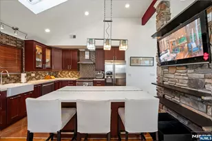 320-322 Dixon Ave, Paterson, NJ 07501 - Photo 7