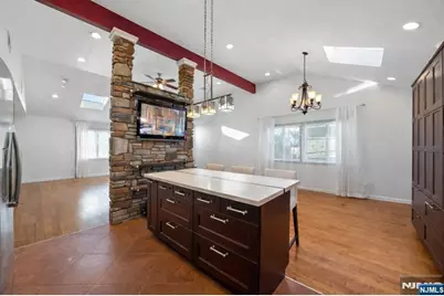 320-322 Dixon Avenue, Paterson, NJ 07501 - Photo 5