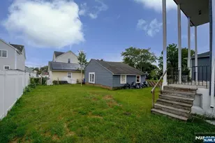 8-02 Chester, Fair Lawn, NJ 07410 - Photo 13