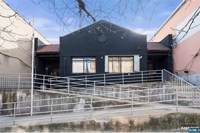 526 Anderson Avenue, Cliffside Park, NJ 07010 - Photo 19