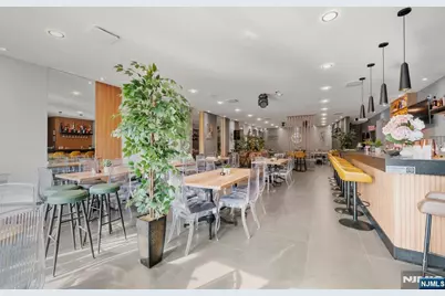 526 Anderson Avenue, Cliffside Park, NJ 07010 - Photo 1