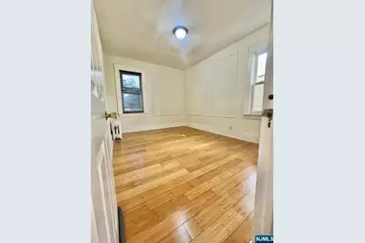 187 Shephard Avenue 1 #1, Newark, NJ 07112 - Photo 5