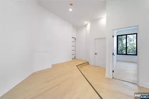 114 Pine Street 2, Cliffside Park, NJ 07010 - Photo 15