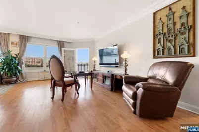 108 The Promenade 108 #108, Edgewater, NJ 07020 - Photo 19