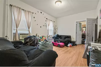 1063 Bond Street, Elizabeth, NJ 07201 - Photo 13