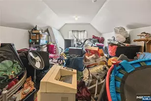 1063 Bond St, Elizabeth, NJ 07201 - Photo 33