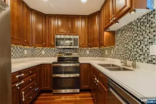 91 Roseland Ave A8, Caldwell, NJ 07006 - Photo 9