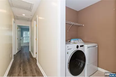 91 Roseland Avenue A8 #A8, Caldwell, NJ 07006 - Photo 17