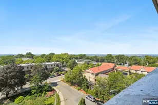 555 North Ave 8-P, Fort Lee, NJ 07024 - Photo 23