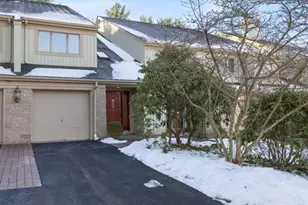 580 Laramie Ln, Mahwah, NJ 07430 - Photo 1